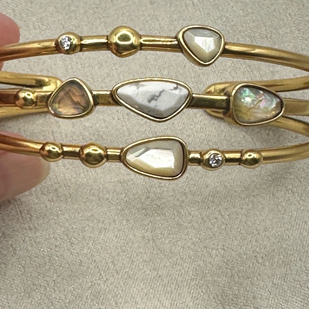 Kendra Scott “Ivy” Vintage Gold Statement Bracelet - Picture 7 of 8